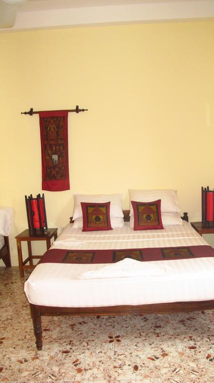 Mea Culpa Kampot Hotel Bagian luar foto