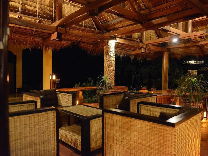 Mea Culpa Kampot Hotel Bagian luar foto