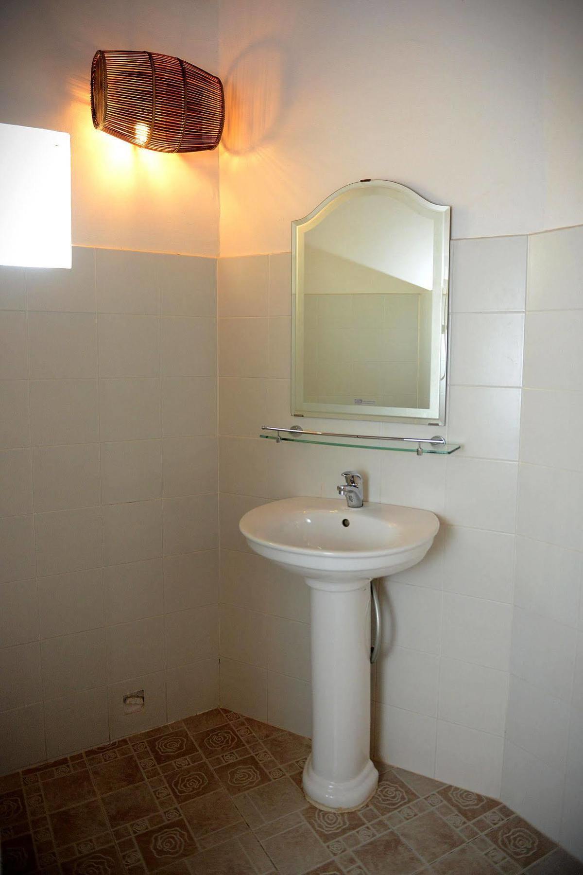 Mea Culpa Kampot Hotel Bagian luar foto