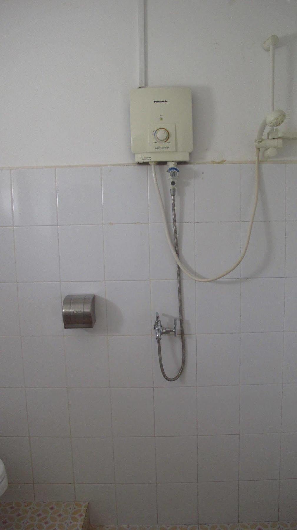 Mea Culpa Kampot Hotel Bagian luar foto