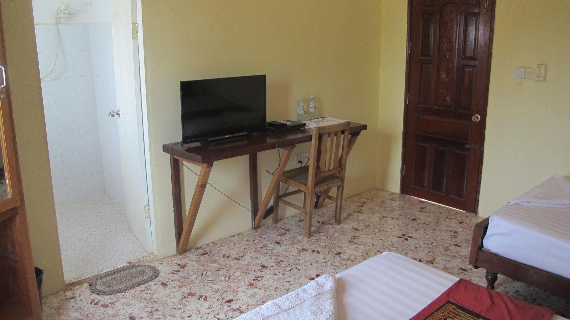 Mea Culpa Kampot Hotel Bagian luar foto