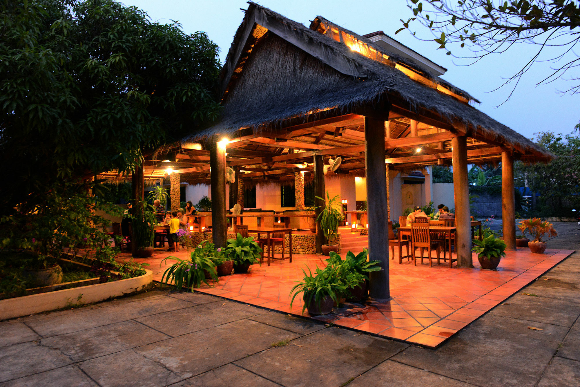 Mea Culpa Kampot Hotel Bagian luar foto